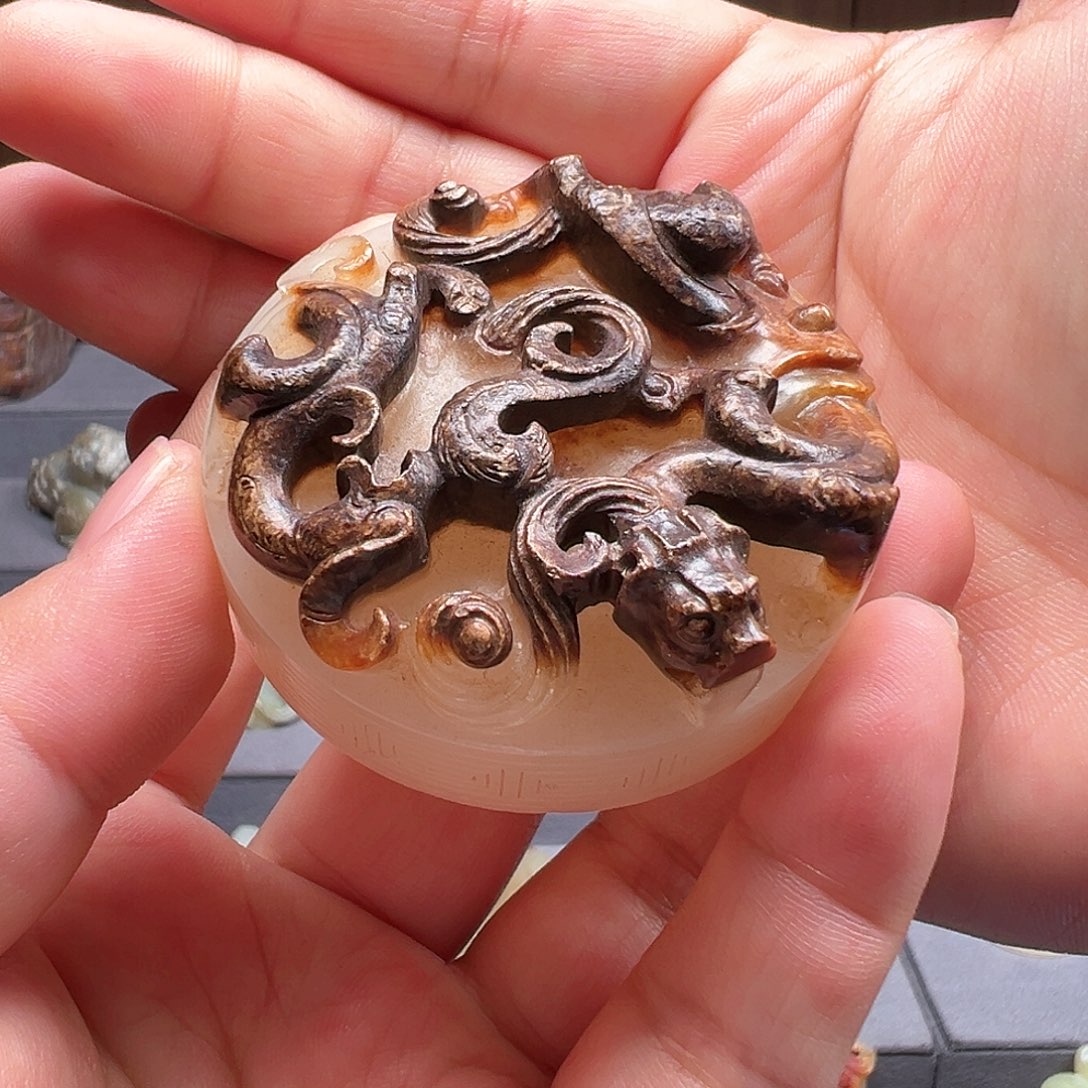 【闪购商品】和田玉颈饰未镶嵌福****桌