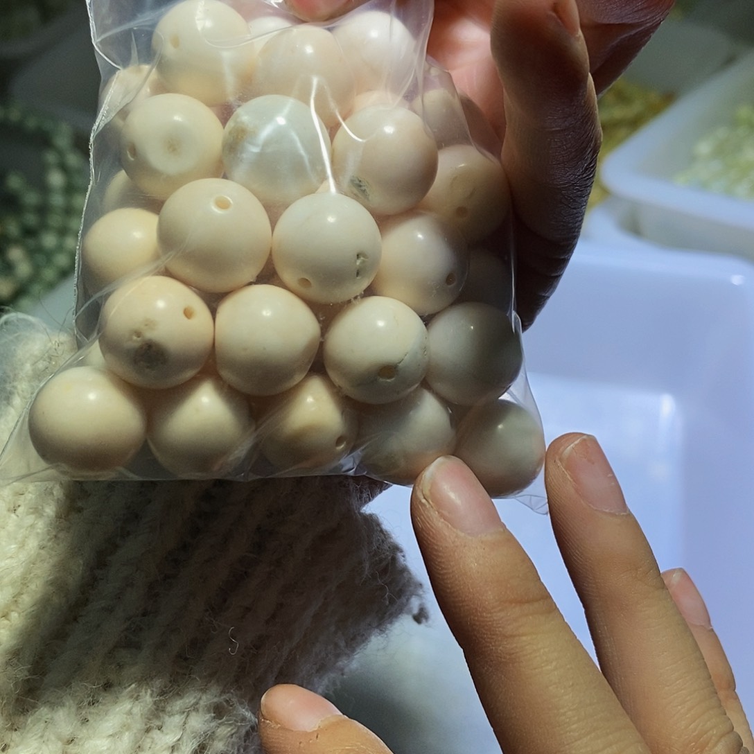 【闪购商品】蛇纹石玉其他未镶嵌44