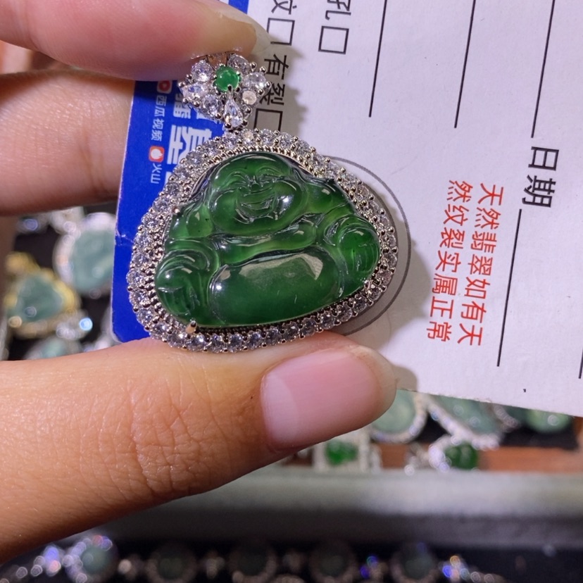 【闪购商品】翡翠未镶嵌颈饰天然