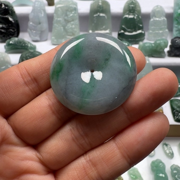 时***财翡翠未镶嵌颈饰翡翠