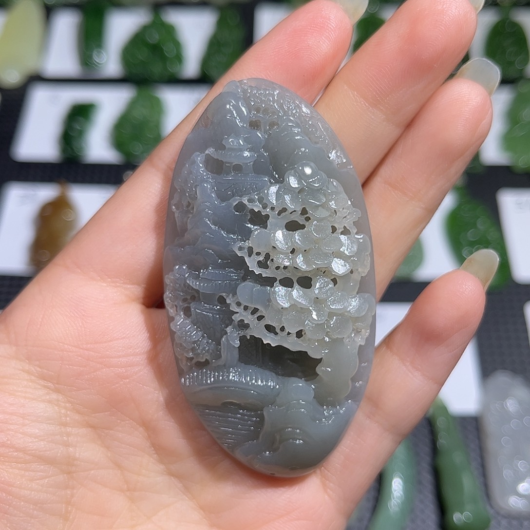 和田玉未镶嵌颈饰