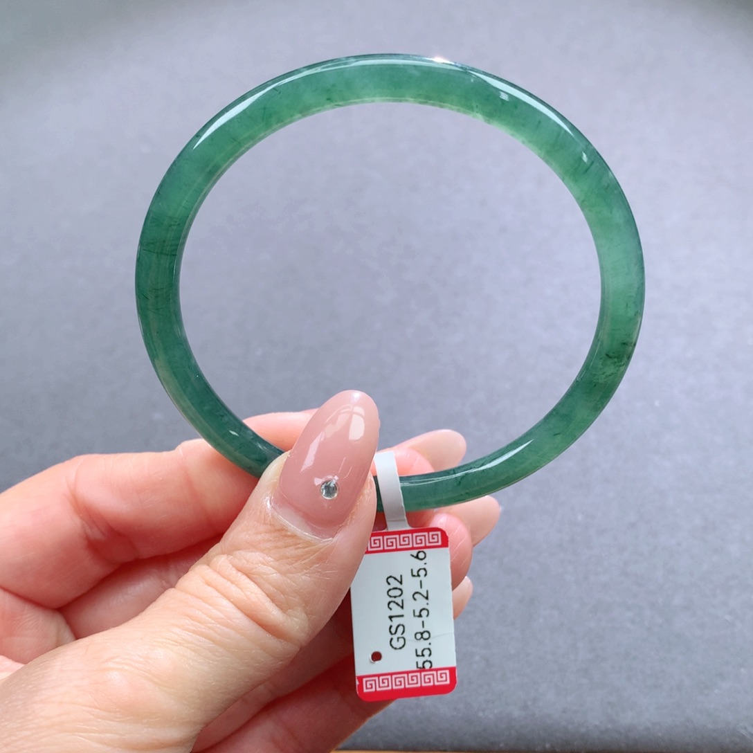 翡翠手镯未镶嵌天然翡翠手镯叮当镯