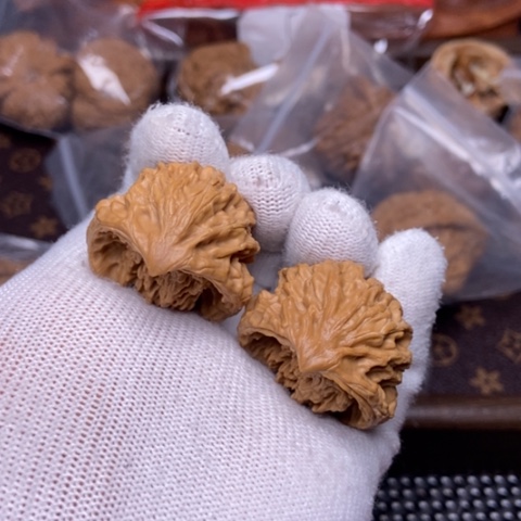 文玩核桃把件聚宝盆33全品