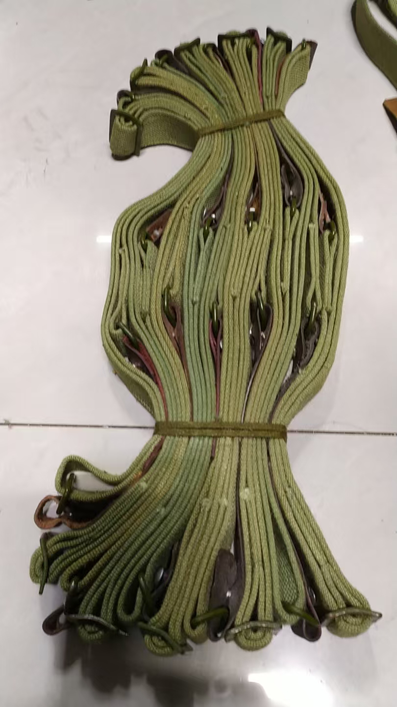 深色两头皮背带挂带一捆10根