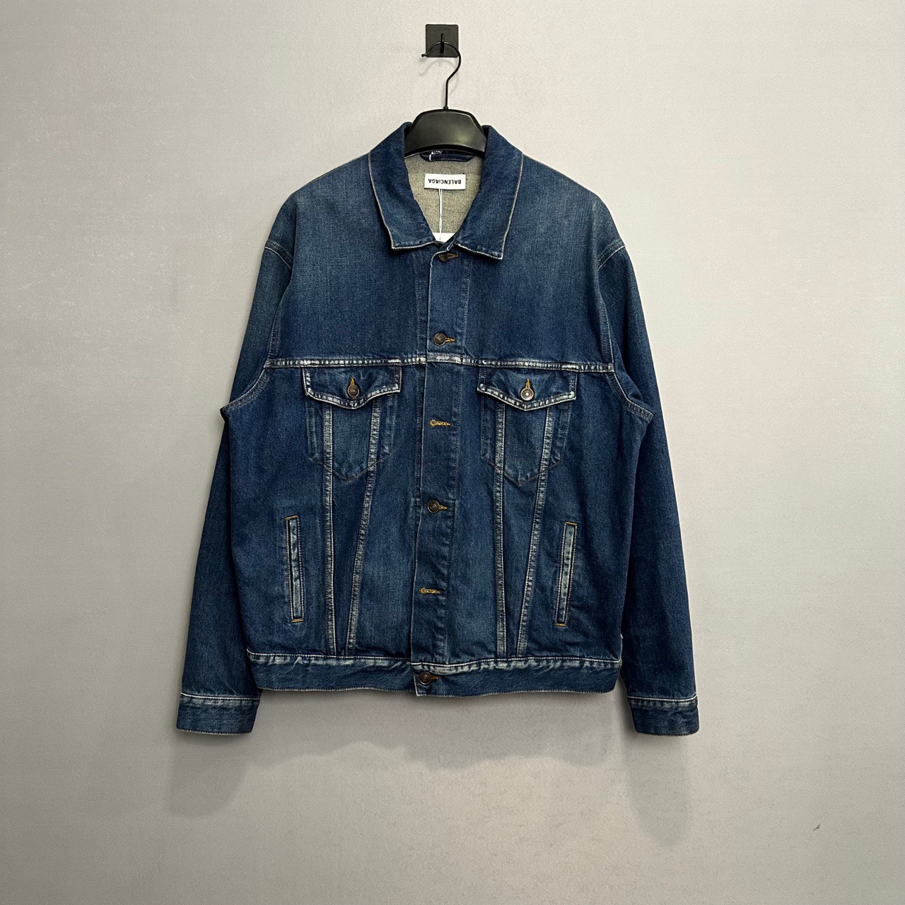 99新 Balenciaga/巴黎世家 地球牛仔夹克/36码/公价11800