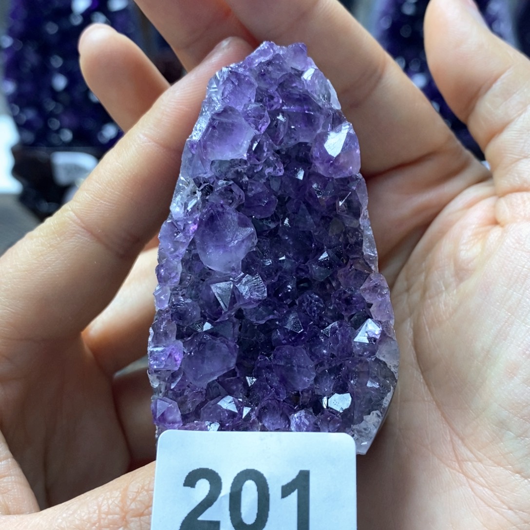 紫晶大型摆件（非配饰）未镶嵌