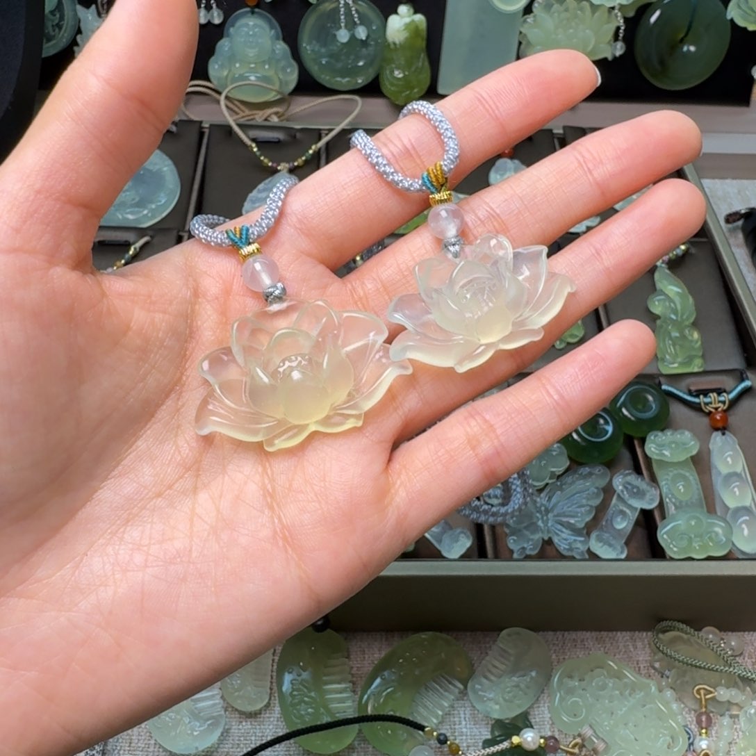 蛇纹石玉项链未镶嵌瑕疵款