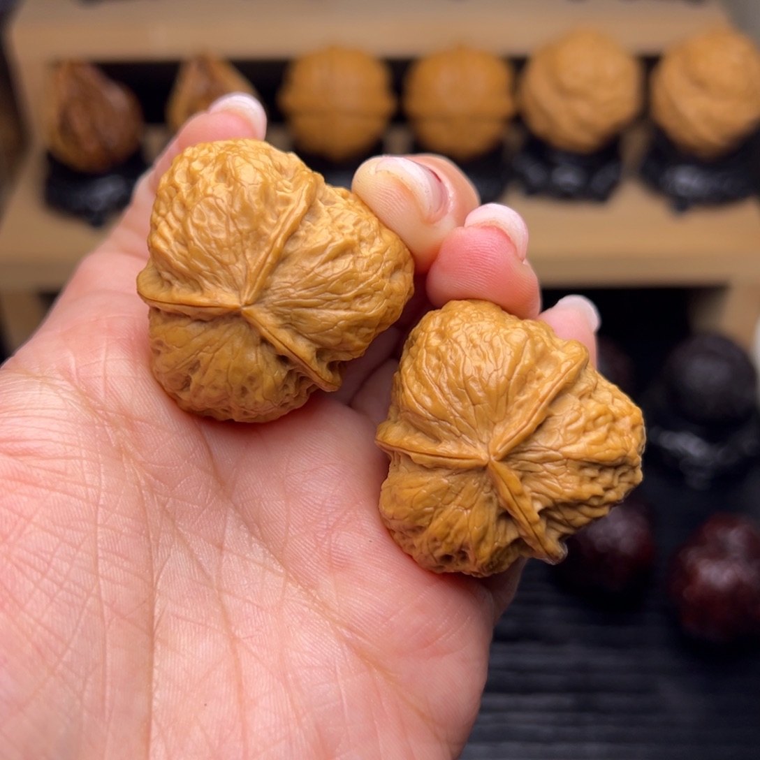 文玩核桃吊坠12z--------38尺