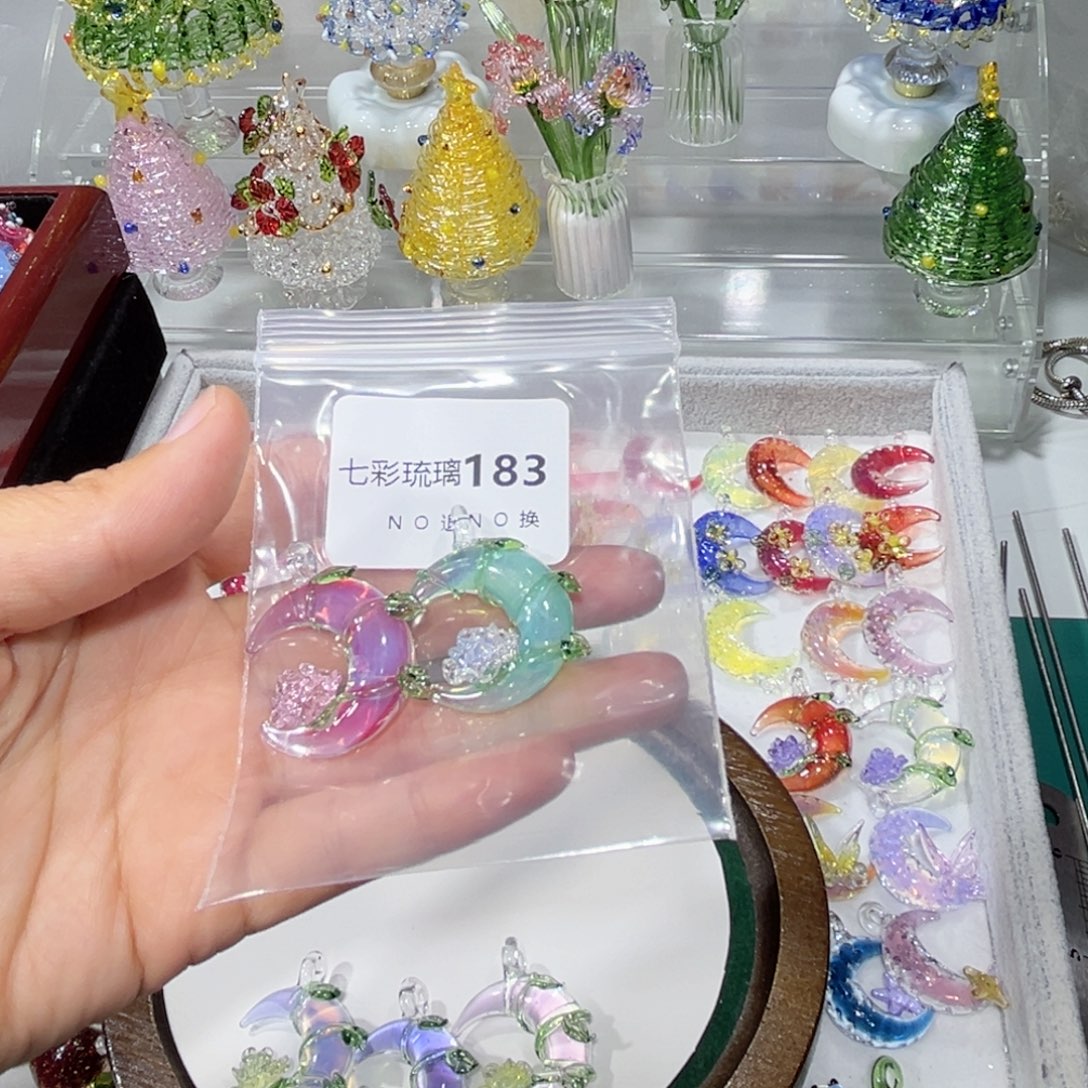 *****玻璃颈饰183月亮玫瑰两个