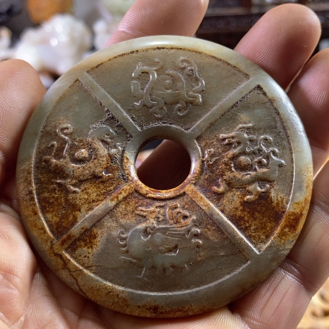 和田玉（糖玉）颈饰未镶嵌