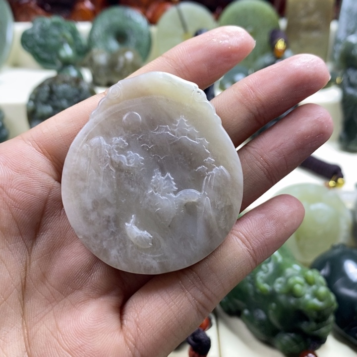 和田玉未镶嵌颈饰