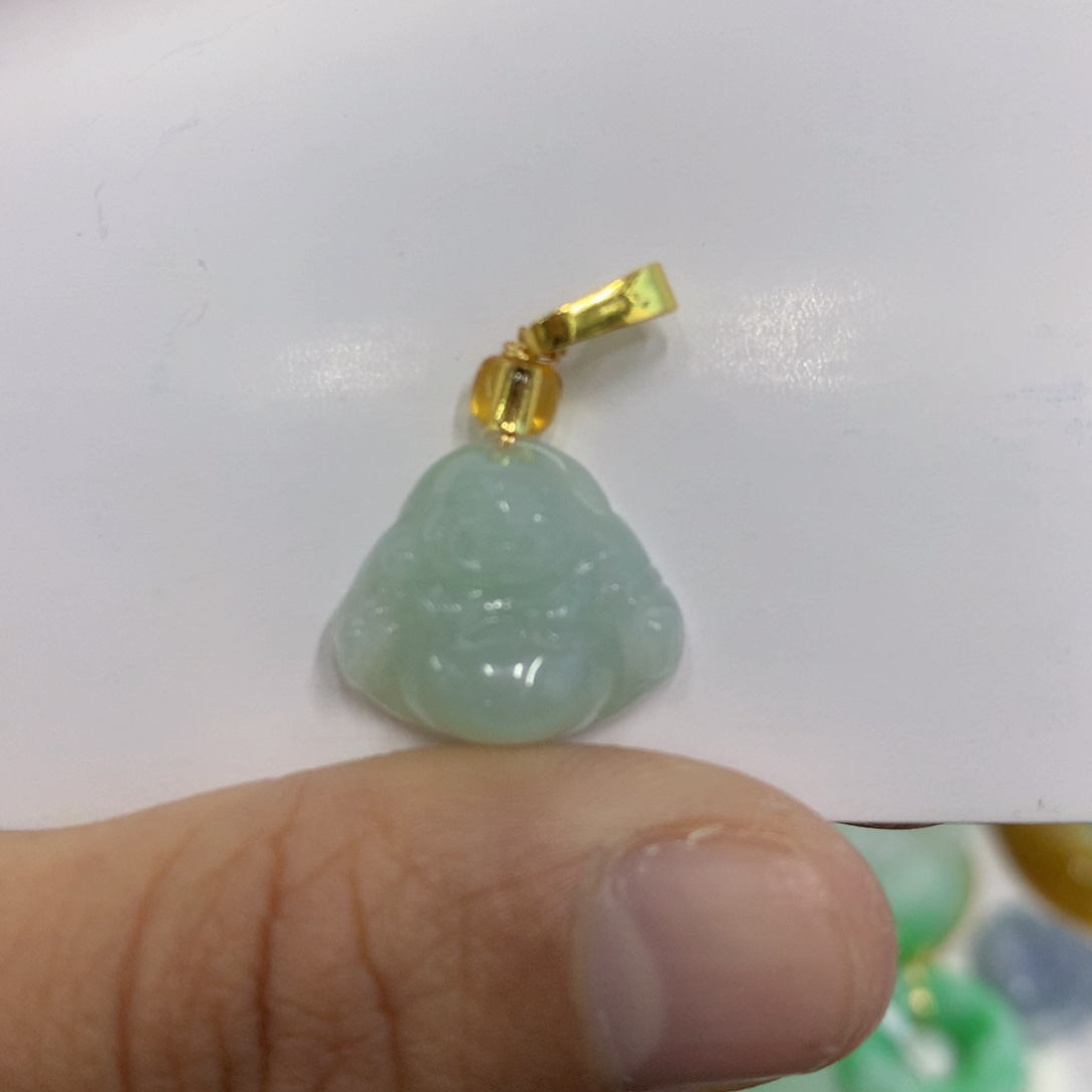 翡翠挂件未镶嵌未镶嵌
