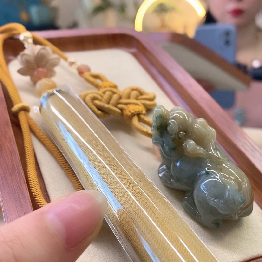 翡翠未镶嵌挂件翡翠车挂