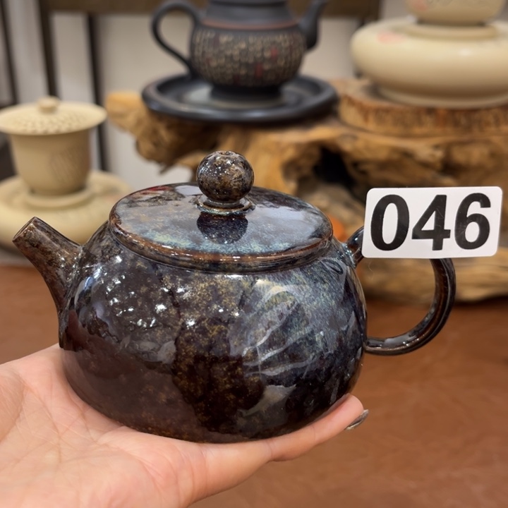 建水紫陶工艺制作