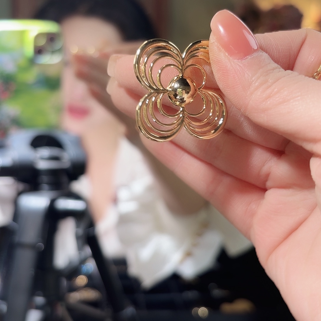 琉璃纯铜合金耳钉