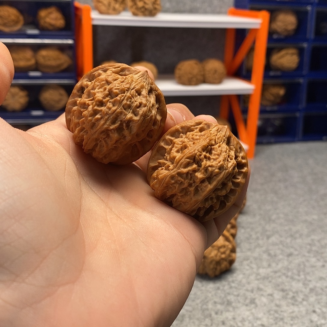 吊坠文玩核桃野牛40