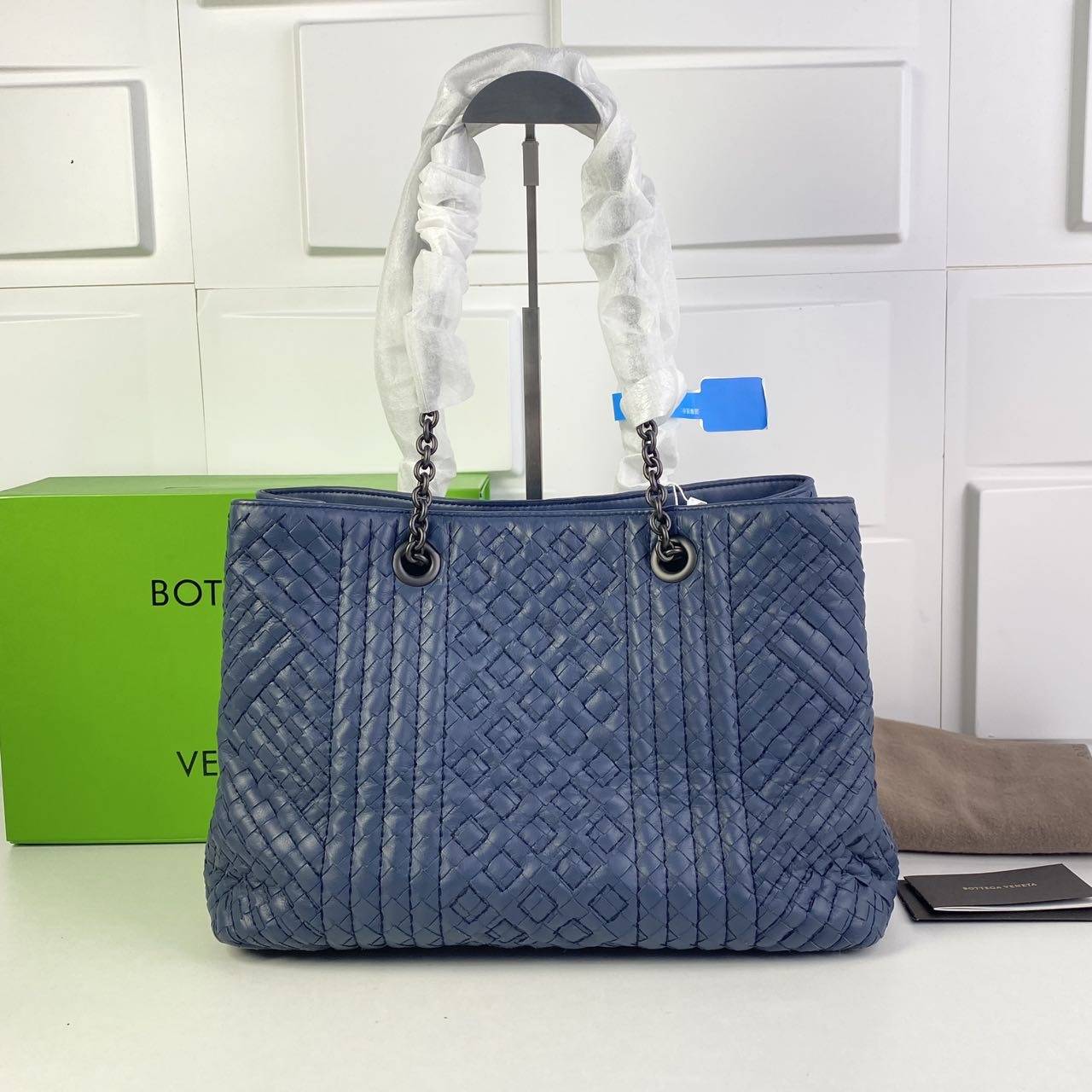 95新 BOTTEGA VENETA/葆蝶家 思斯专属 BV蓝色编织托特包THHZ3240