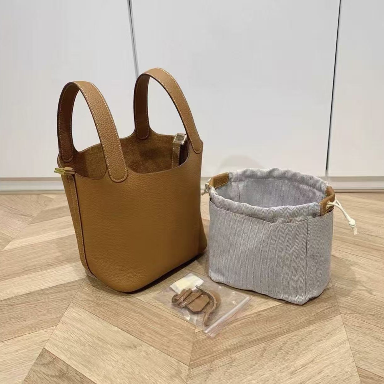 18cm牛皮纹菜篮子手拎包水桶包气质手提通勤百搭女包包小众简约