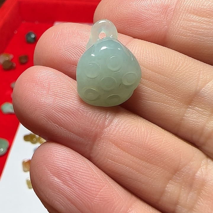 翡翠未镶嵌颈饰天然缅甸翡翠莲蓬小件