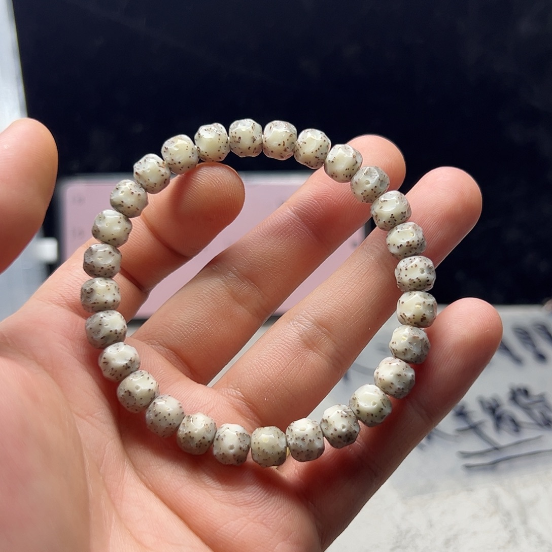 ****^吊坠星月菩提链接132