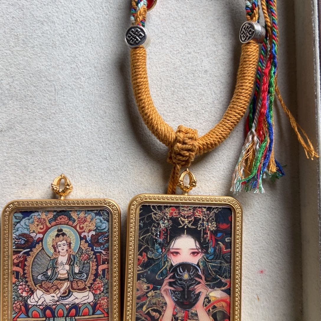 9***.吊坠双面定制普贤和扎基