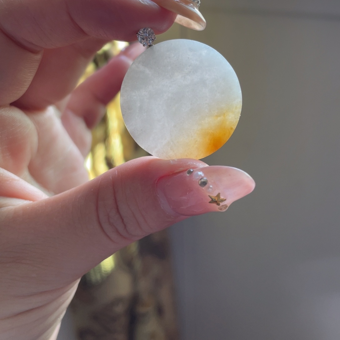 翡翠18K金镶嵌颈饰平安无事牌