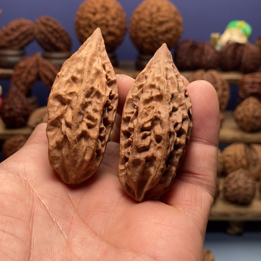 文玩核桃吊坠75雅秋