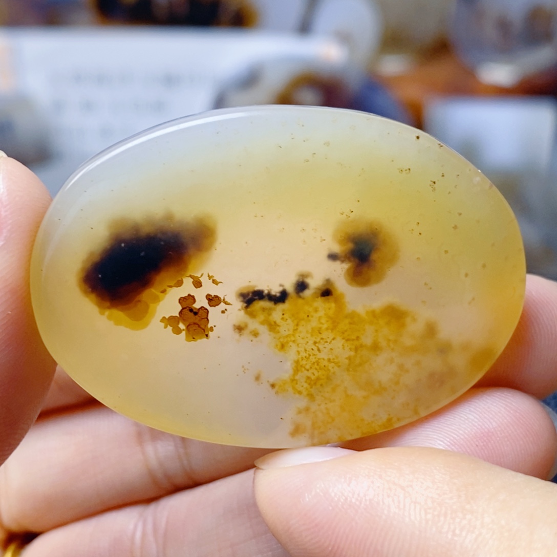 玛瑙/玉髓未镶嵌珠宝奇石