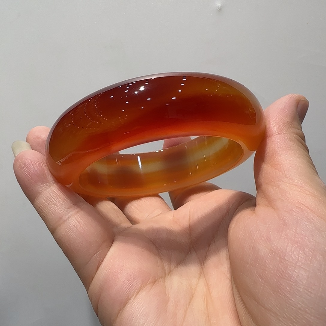 玛瑙/玉髓手镯未镶嵌小*子