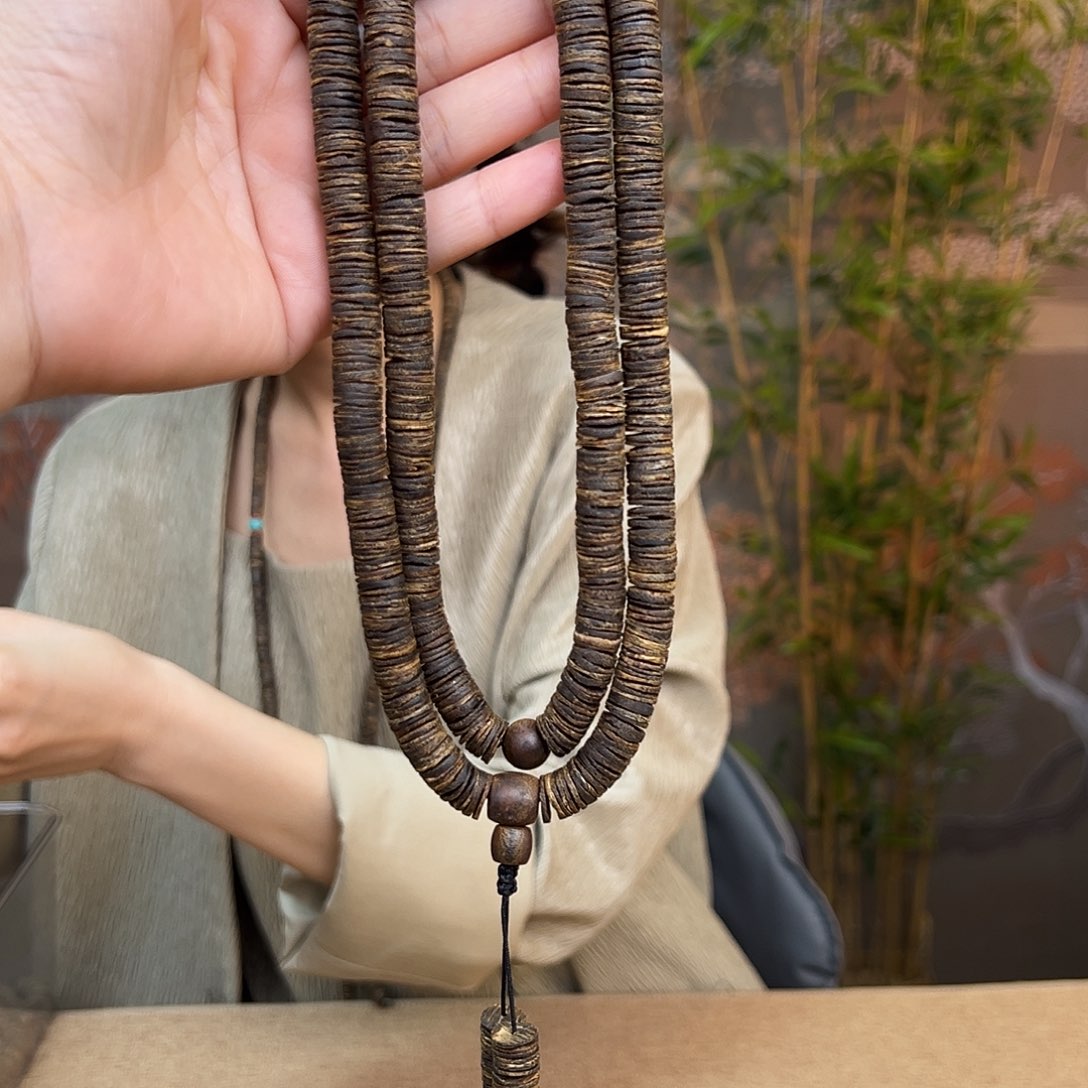 沉香手串海南老白奇金丝蜜结通透红油沉水皮油多圈一条45克