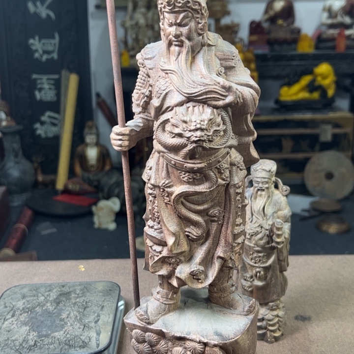 精品摆件工艺品等