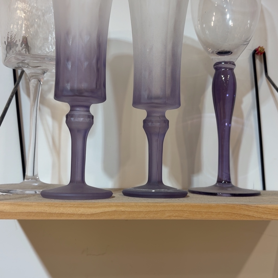 瓷辉**?两个两个两个两个