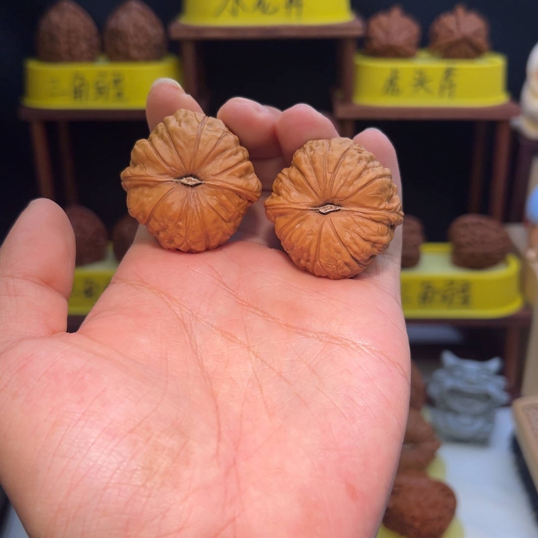 嘻***i文玩核桃吊坠全品40南瓜