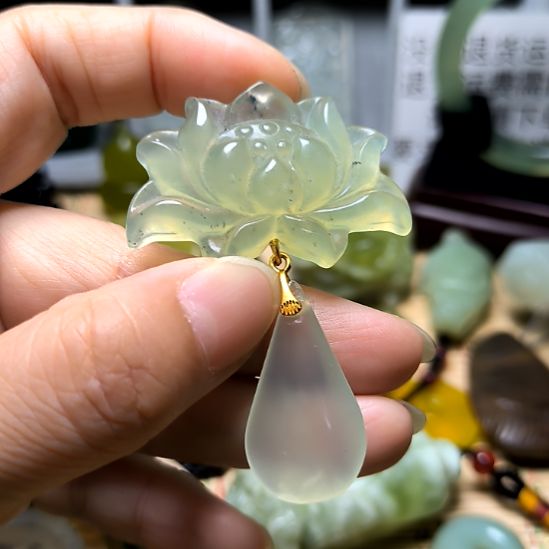 未镶嵌岫玉吊坠(不含链)