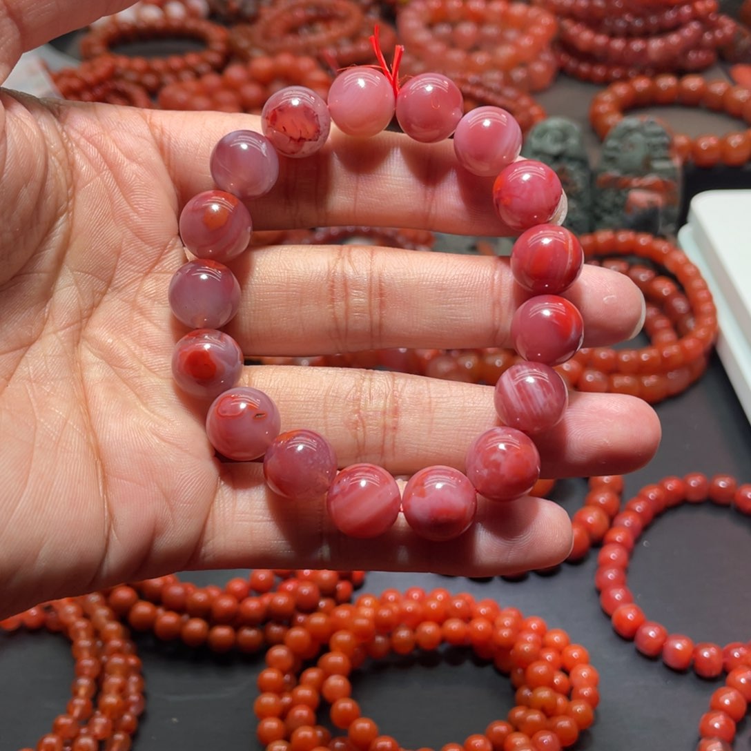 南红玛瑙手链未镶嵌