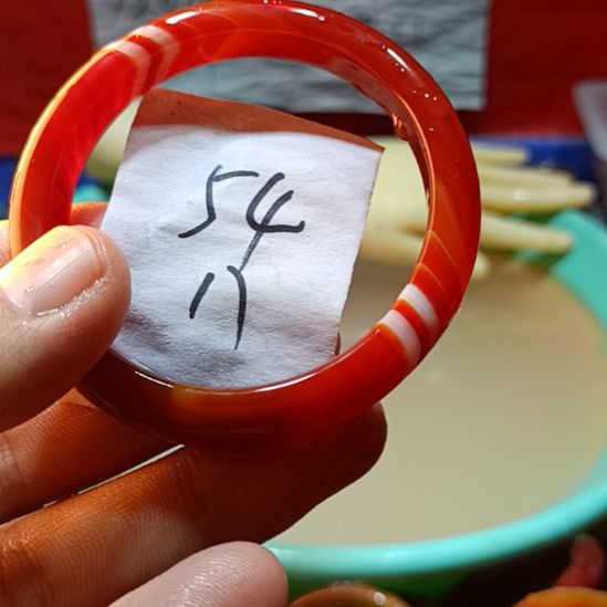 玛瑙/玉髓手镯未镶嵌