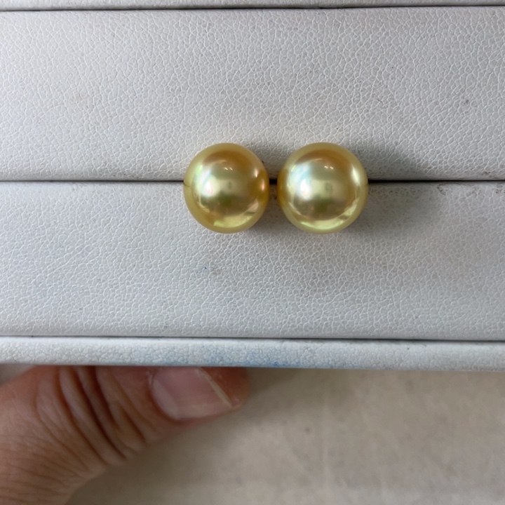 18K金镶嵌耳饰海水珍珠南洋金珠11-12m m