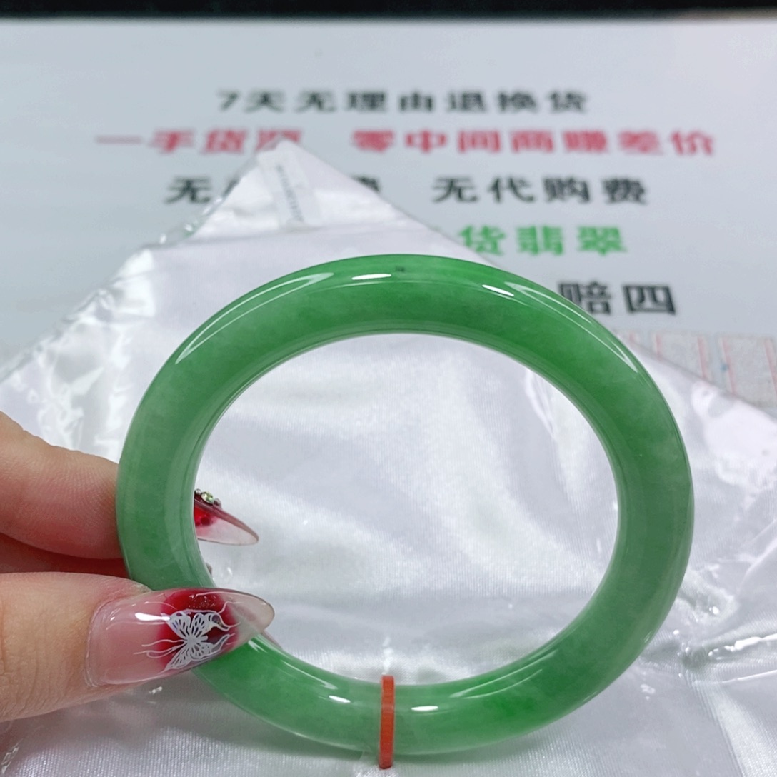 翡翠手镯未镶嵌53 53 圆条