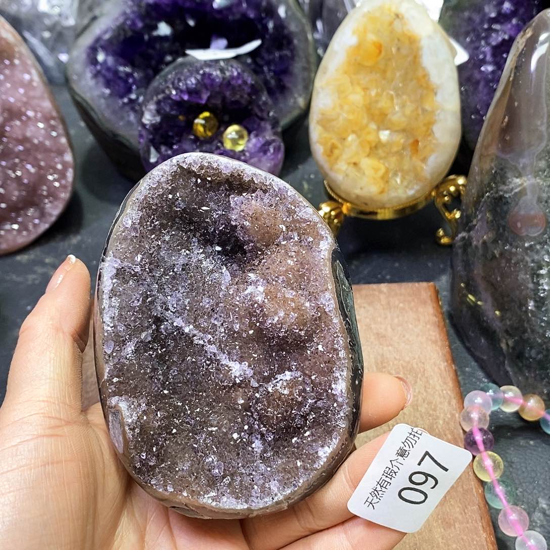 水晶大型摆件（非配饰）未镶嵌