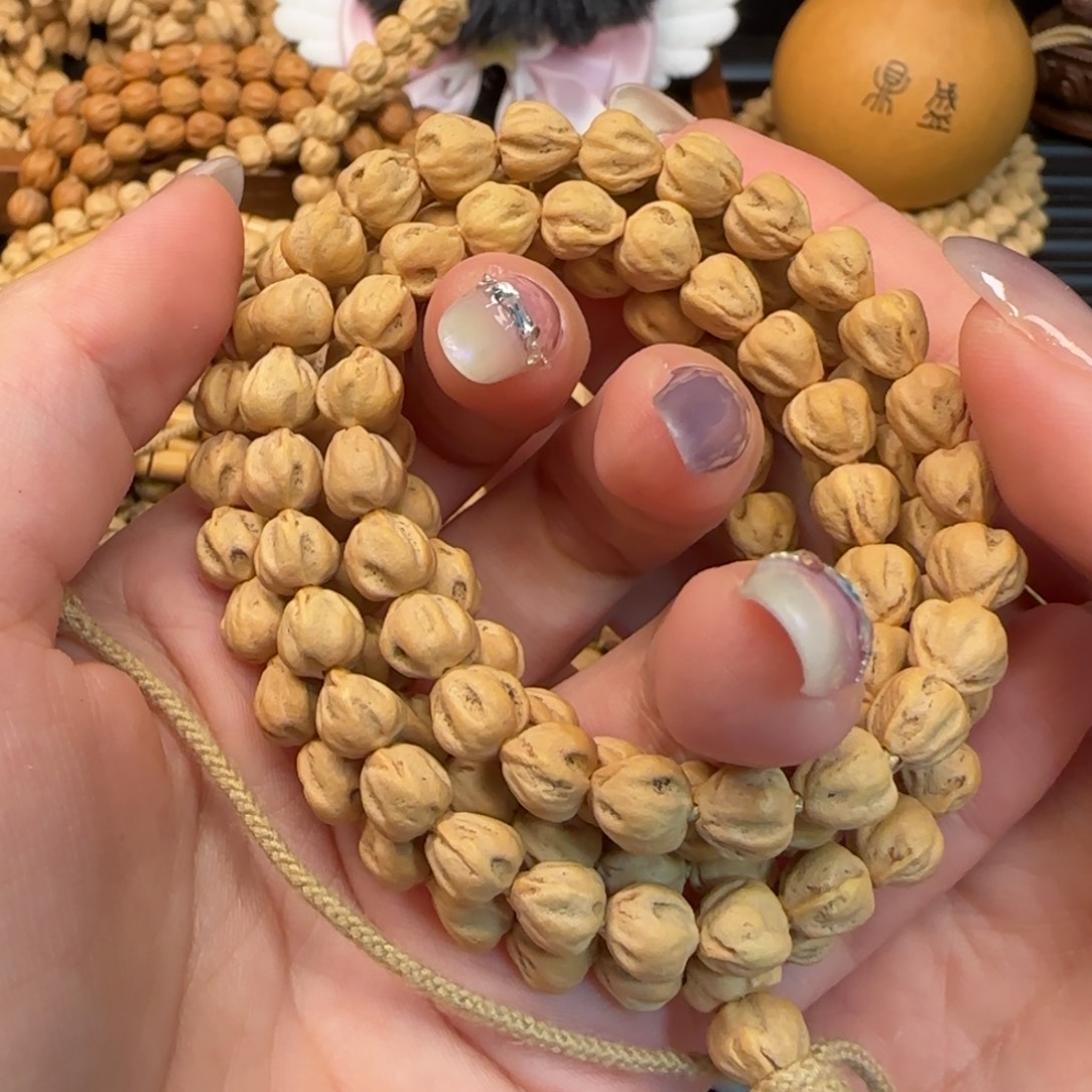 天***雪柏香籽/百香籽吊坠