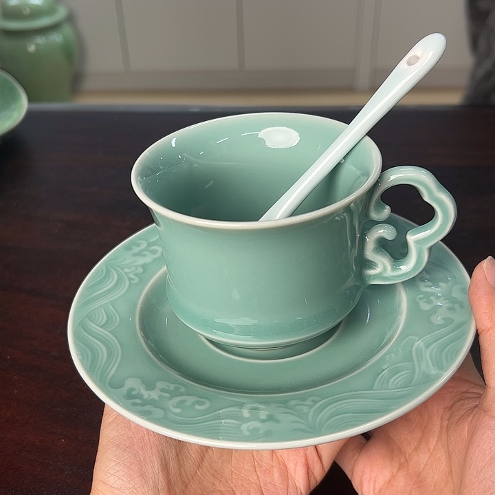 龙泉云间青瓷小米茶器