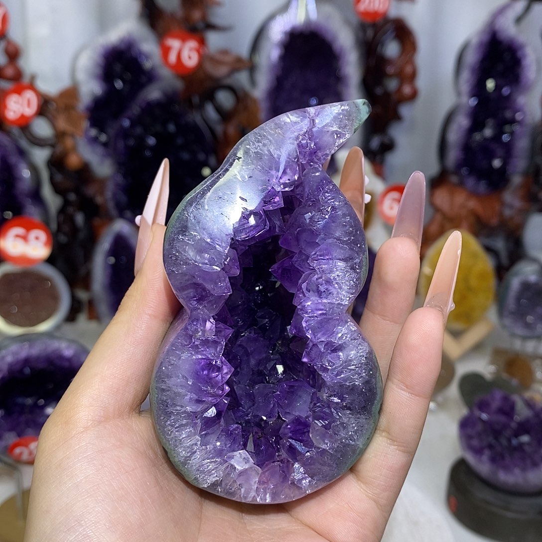 紫晶未镶嵌大型摆件（非配饰）