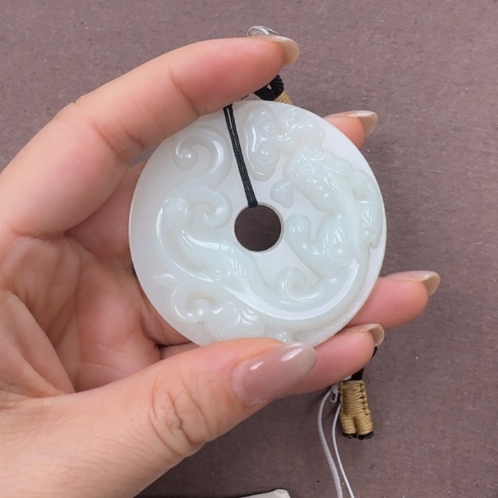 未镶嵌和田玉挂件