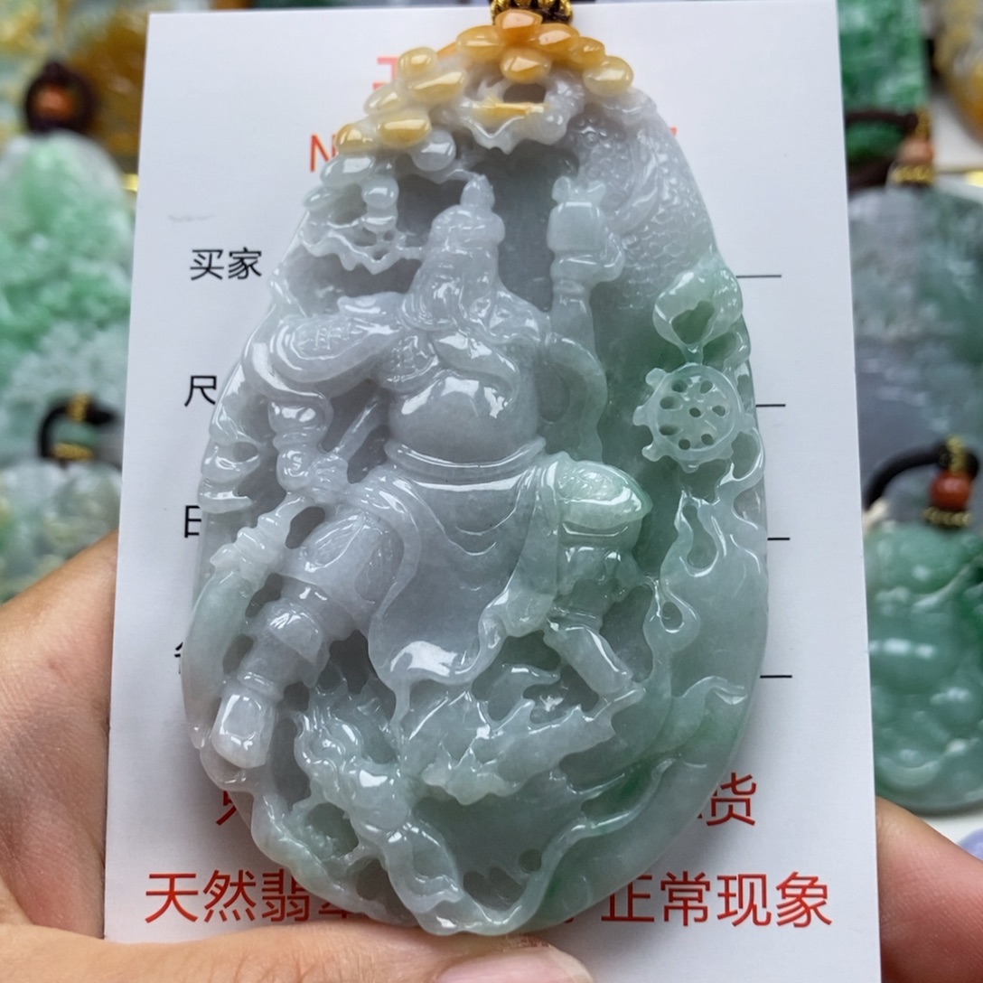 颈饰未镶嵌翡翠吊坠