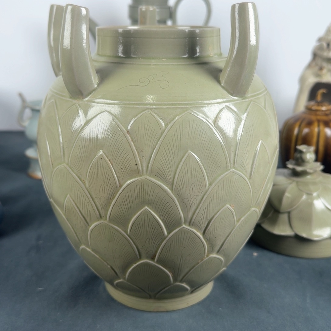 碟中*龙铜镜邻居兔兔图邻居