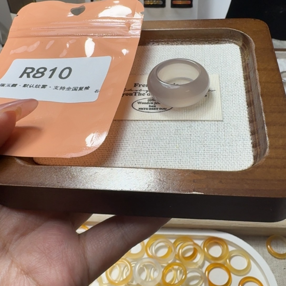 未镶嵌戒指玛瑙/玉髓810港14-15福利不退换