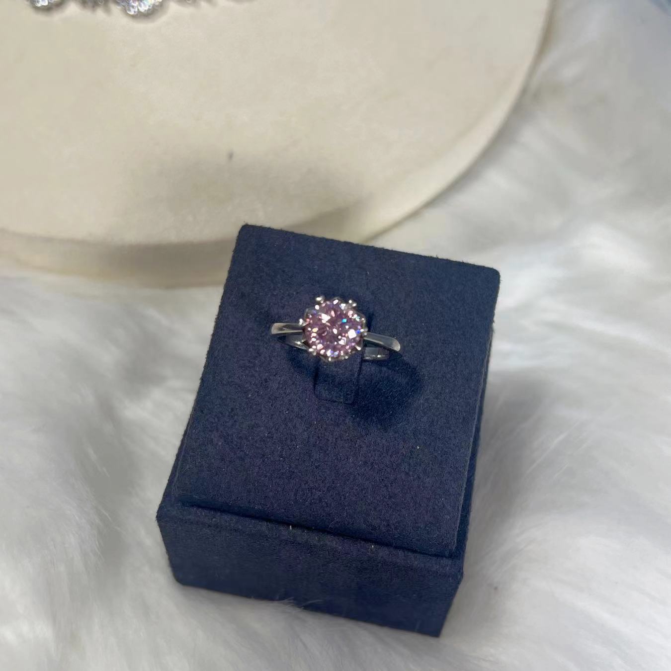 南非18A u婚戒直臂雪花粉2克拉戒指.H