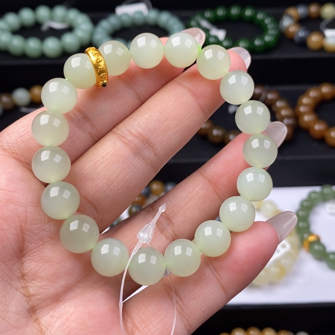 和田玉手串未镶嵌