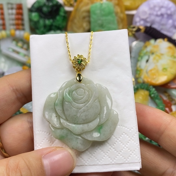 翡翠吊坠(不含链)未镶嵌