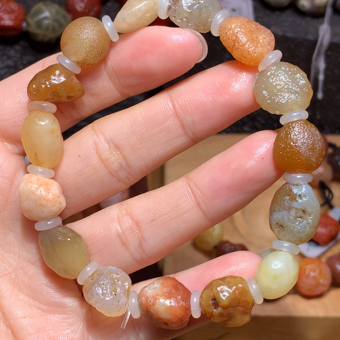 未镶嵌玛瑙/玉髓珠宝半成品